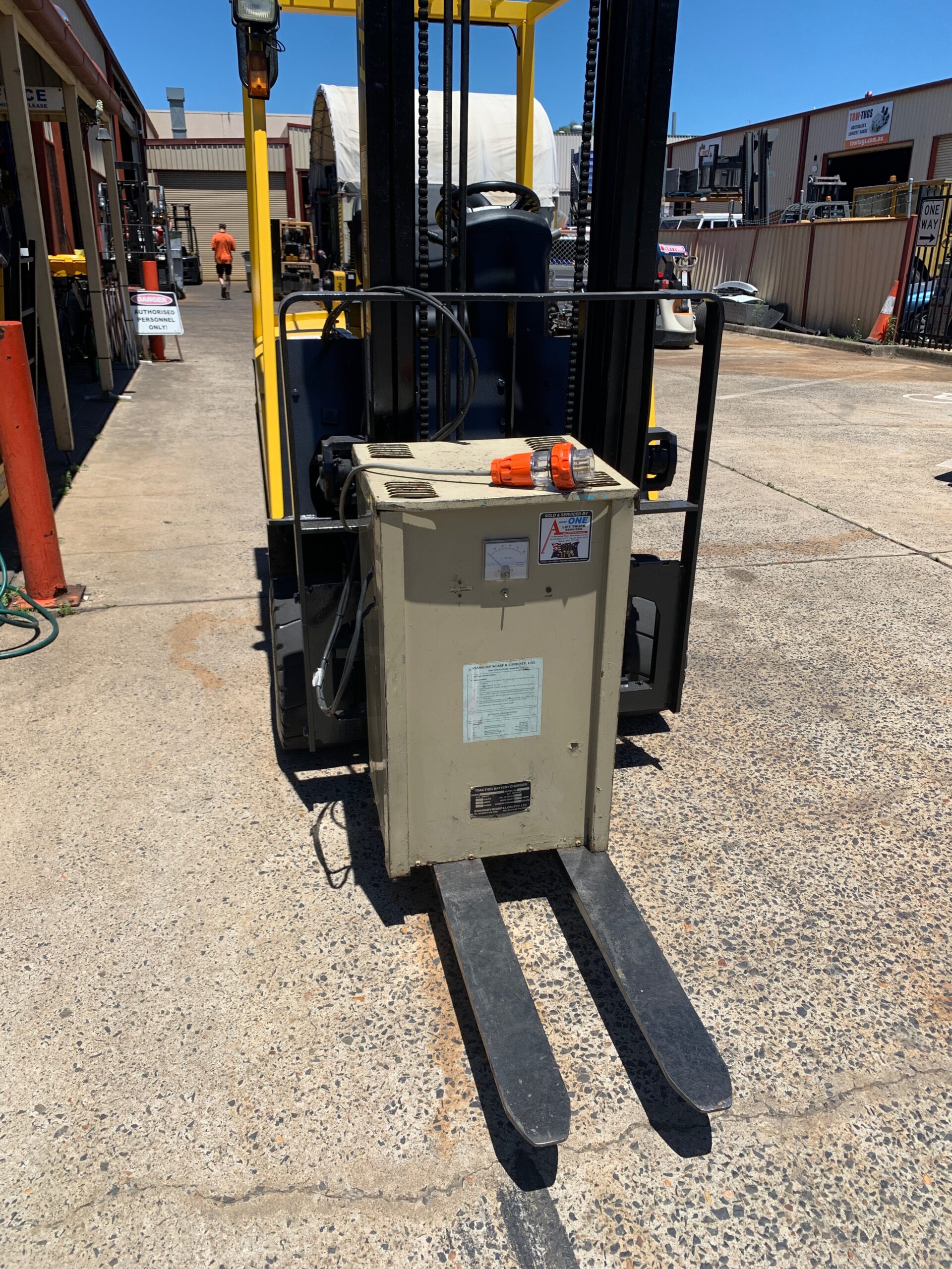 FORKLIFT - HYSTER J.175EX ELECTRIC FOR SALE - Image 3