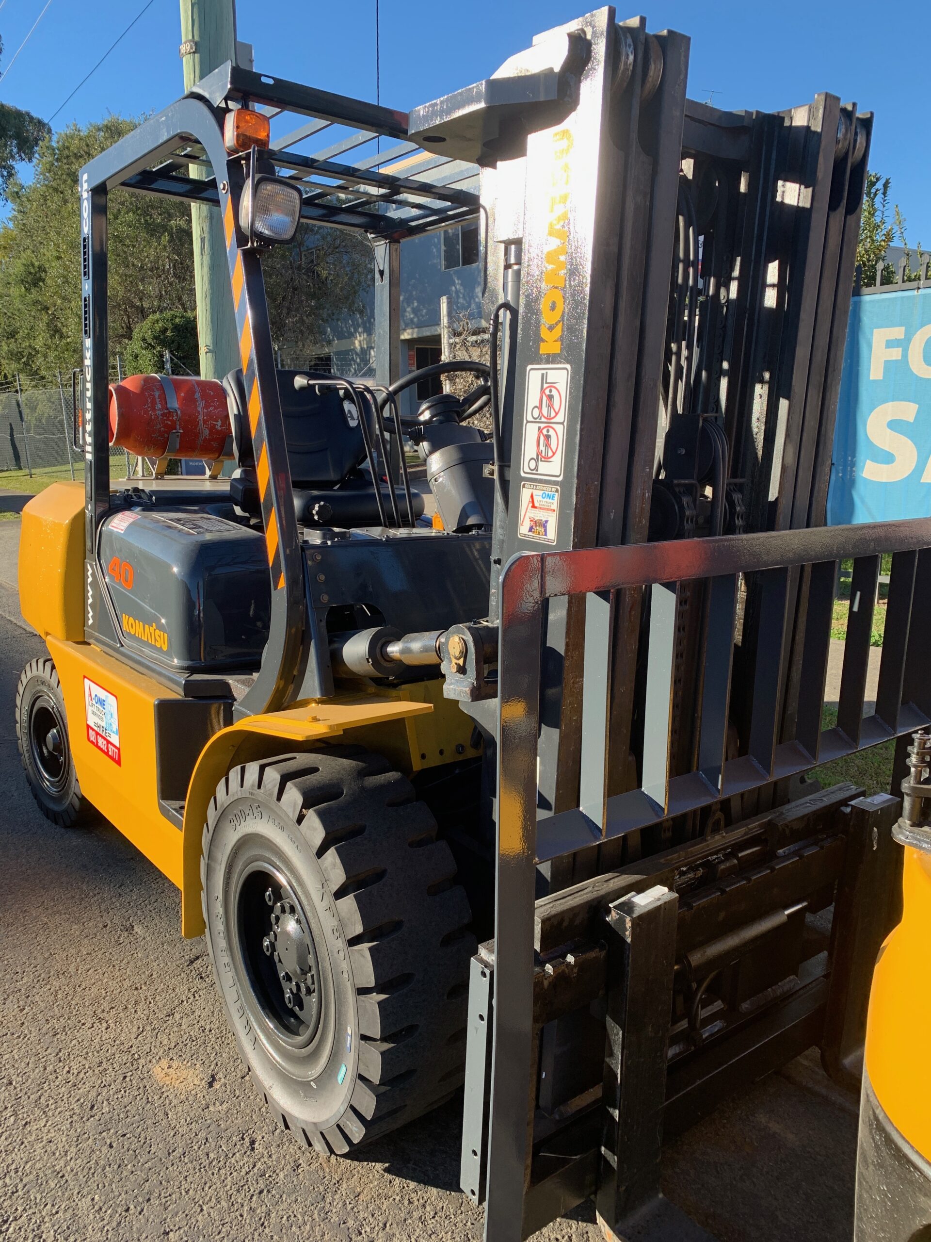 FORKLIFT - KOMATSU FG40T-7 LPG (T004) - Image 4