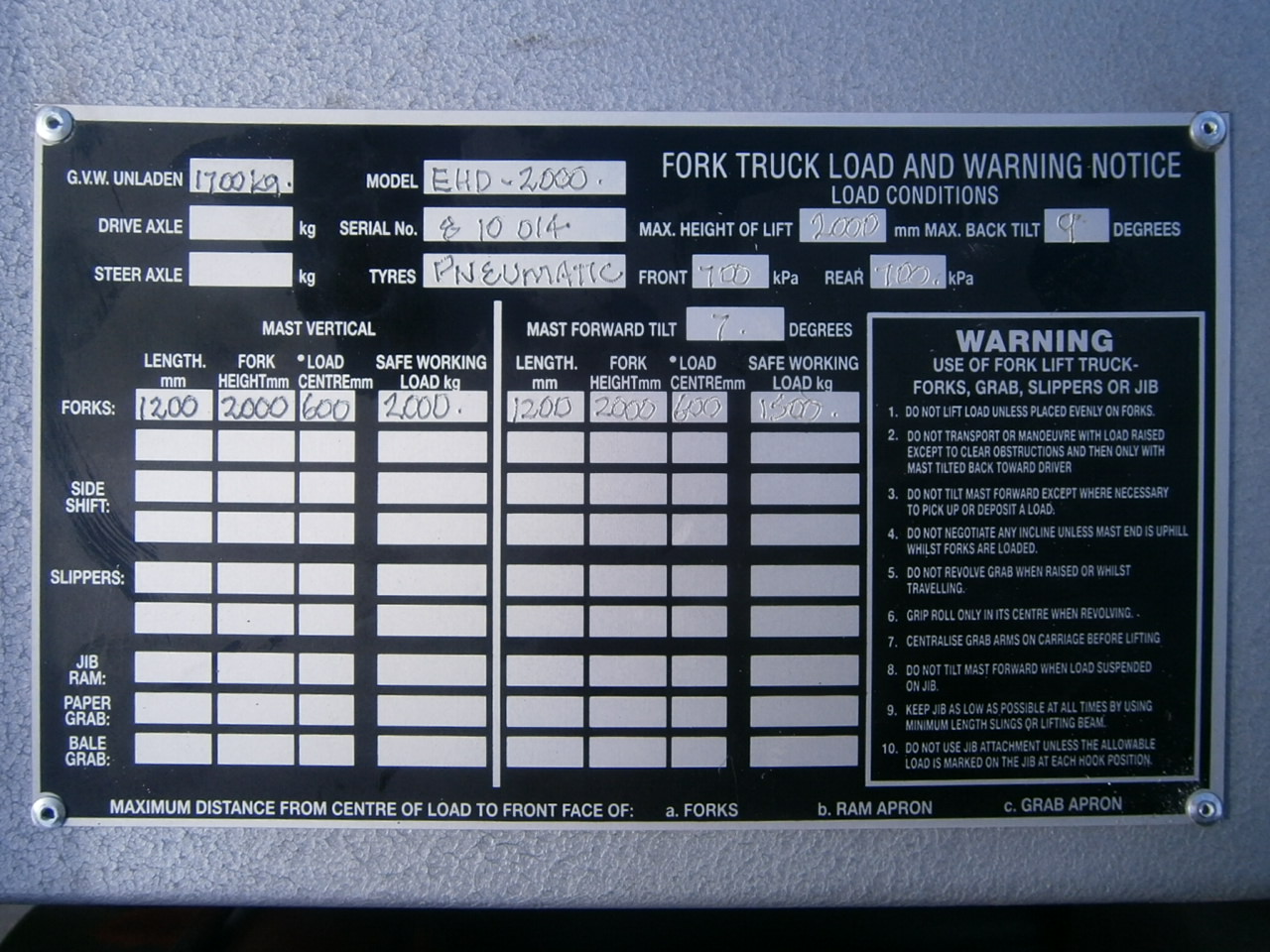 FORKLIFT - TAILGATOR EHD2000 SELF LOADING DIESEL FORKLIFT (H069) - Image 11